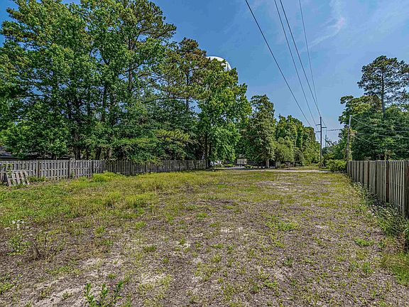 2nd image of 1003 28th Ave. S Lot 6 Block G