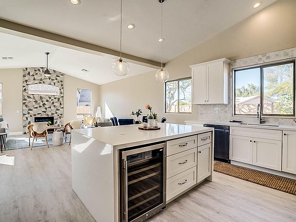 3rd image of 4623 E Morning Vista Ln