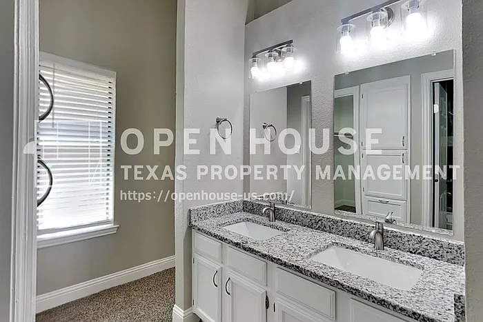 5300 Virburnum Ct — Photo 11