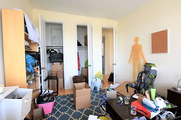 Rented by Clove Realty LLC | media 33