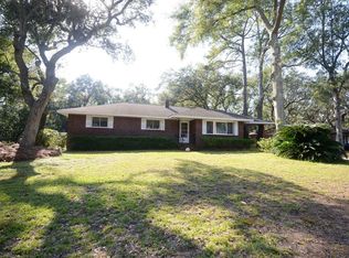 481 Wallace Dr, Charleston, SC 29412