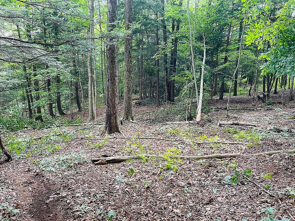 1st image of 71 Kypriotis Dr