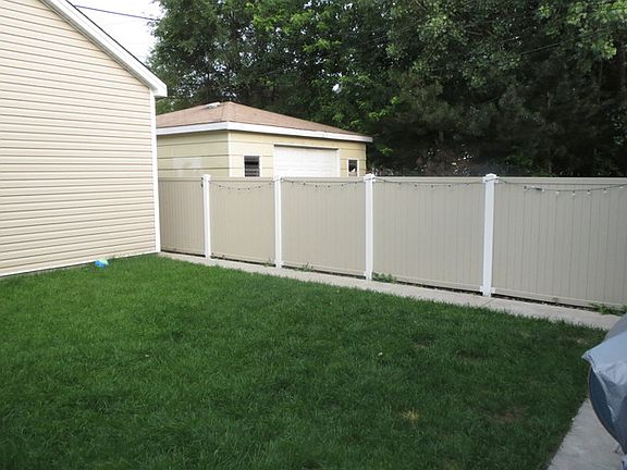 3rd image of 1441 S 51st Ave