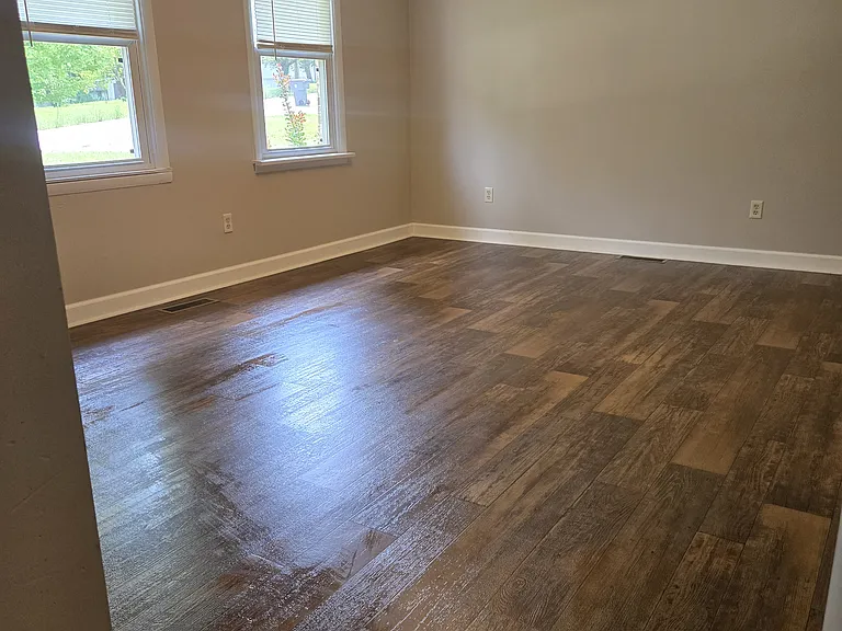 633 Meadowbrook Dr — Photo 11
