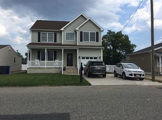 777 Tunney Point Dr, Toms River, NJ 08753