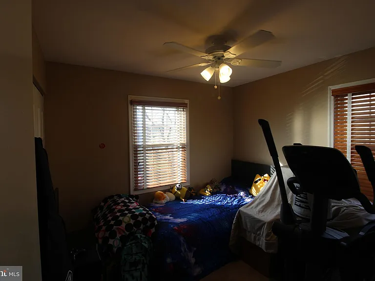 6609 Indian Trail Ct — Photo 20