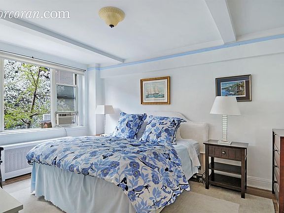 4th image of 433 E 51st St #3B