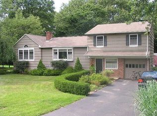 13 Hillcrest Blvd, Warren, NJ 07059