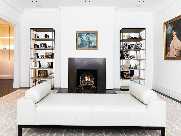 2nd image of 876 Park Ave APT 7N