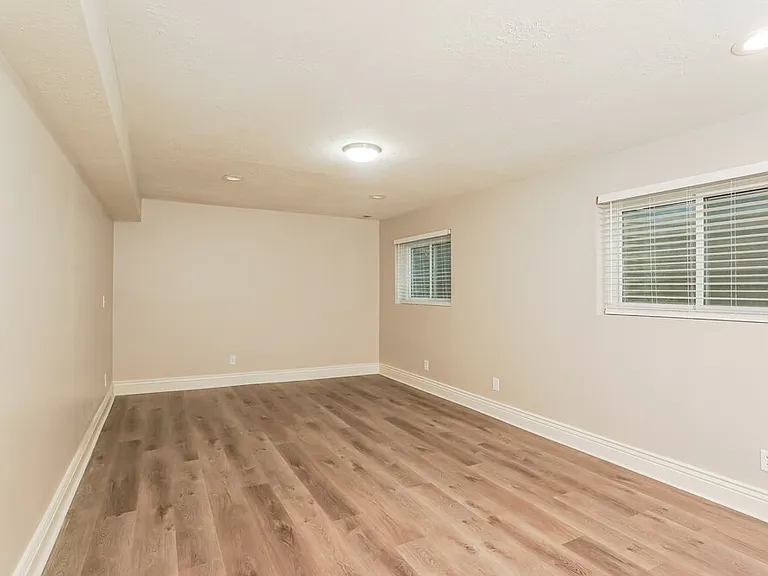 11959 Aspen Ridge Rd — Photo 8