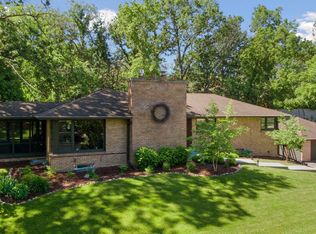 13101 Shady Dale Rd, Minnetonka, MN 55343