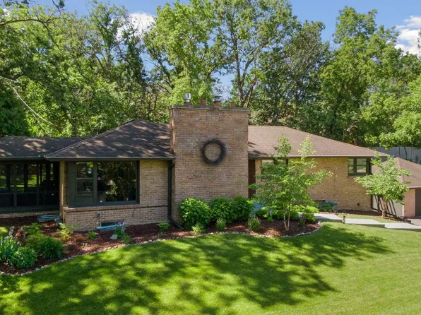 13101 Shady Dale Rd, Minnetonka, MN 55343