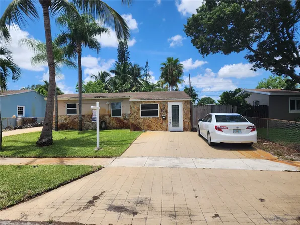 630 N 68th Way, Hollywood, FL 33024
