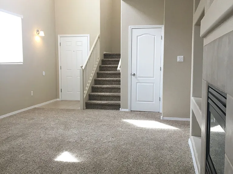 1941 Cortina Loop SE — Photo 3