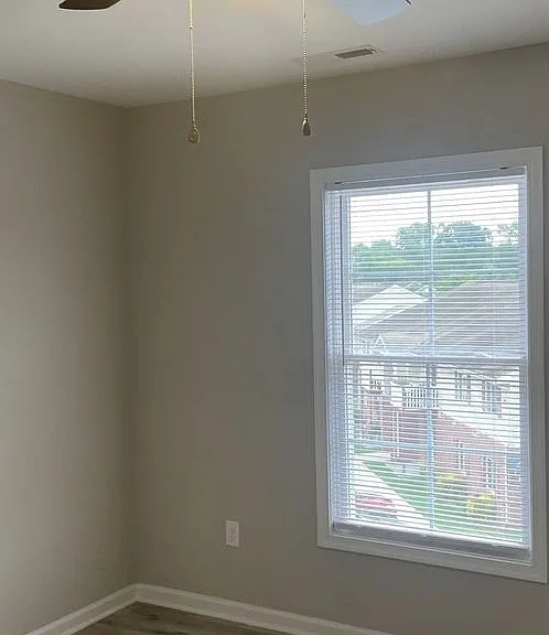23 Triple Crown Dr — Photo 14