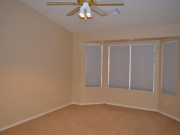 5th image of 10504 W Potter Dr