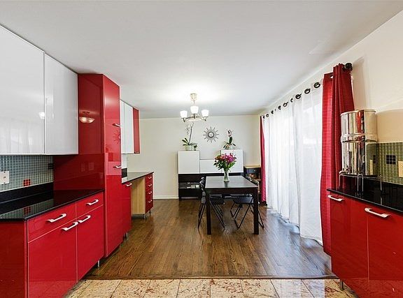 5th image of 7815 N Nordica Ave