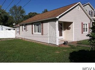 801 18th St, Vienna, WV 26105