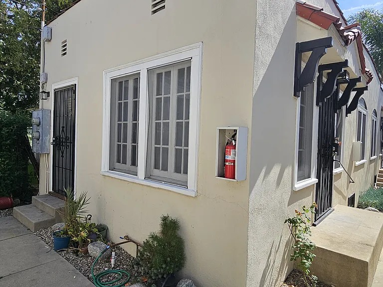 339 W Lime Ave — Photo 2