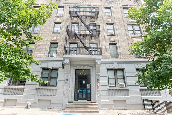 Rented by Commercial Capital Resources INC | media 10