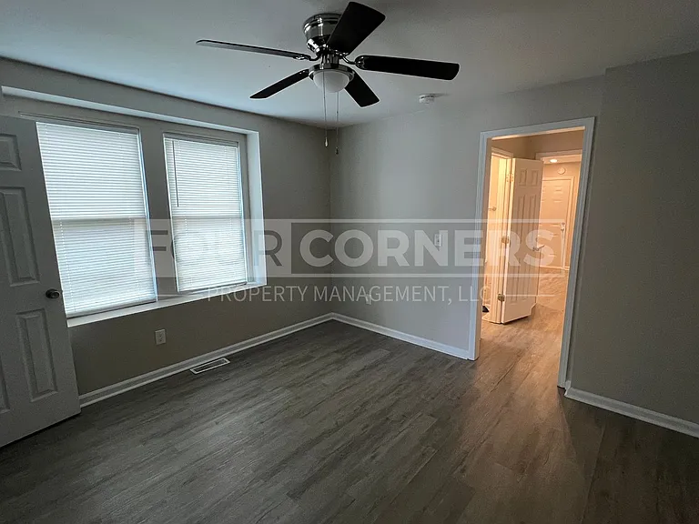 2026 N Cherry St #A — Photo 6