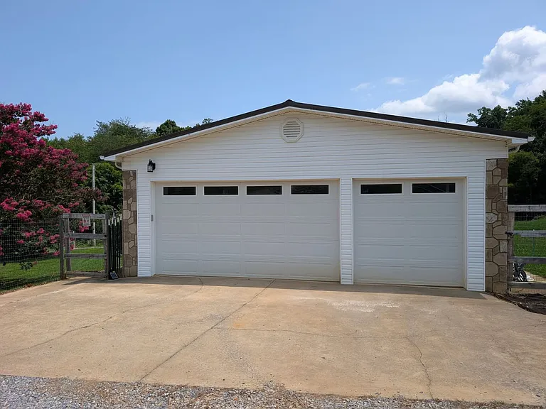 1055 Gunter Corner Rd — Photo 47