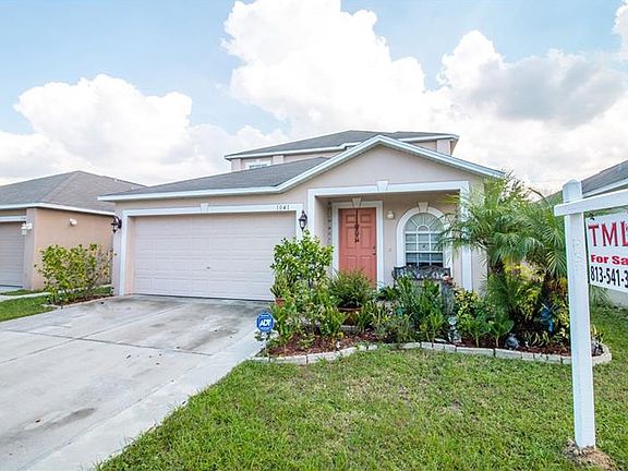 2nd image of 1041 Brenton Leaf Dr