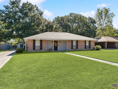 940 Willow Brook Ave, Denham Springs, LA, 70726