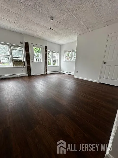 1 bed, 1.0 bath, $1,900 — Photo 3