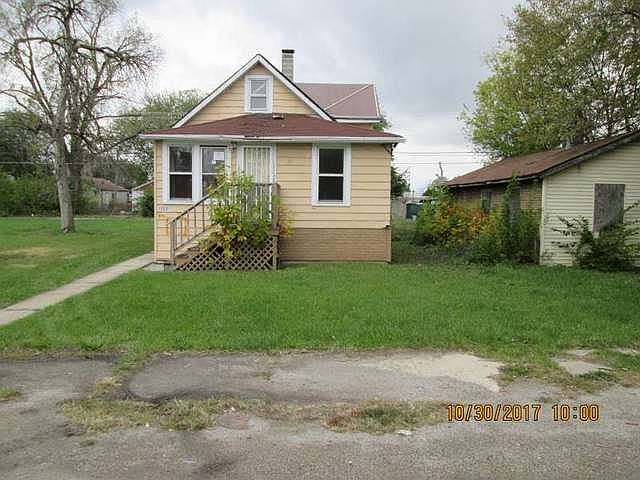 1st image of 15220 Wood St