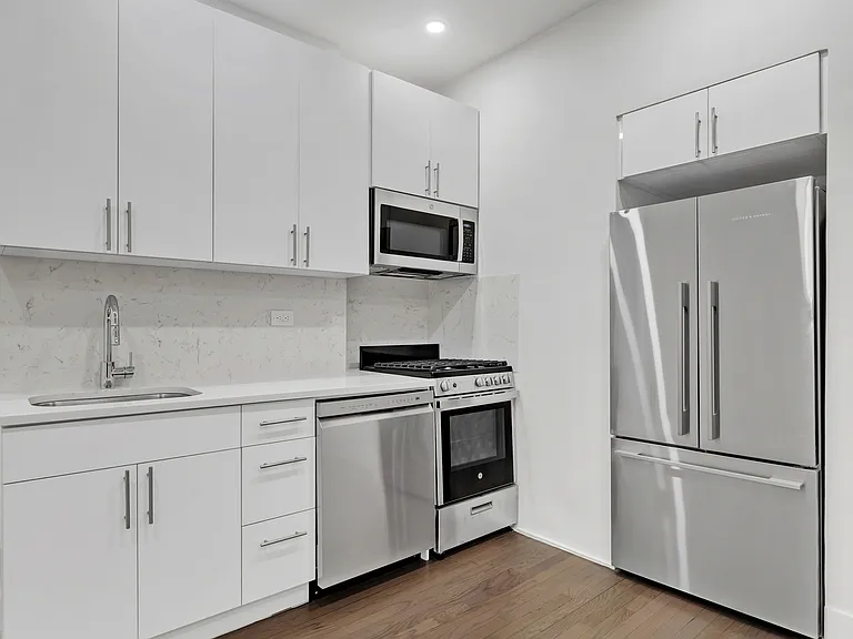 121 Madison Ave #6C — Photo 3