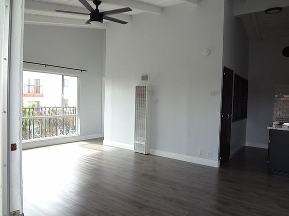 3rd image of 6346 Middleton Ave #F