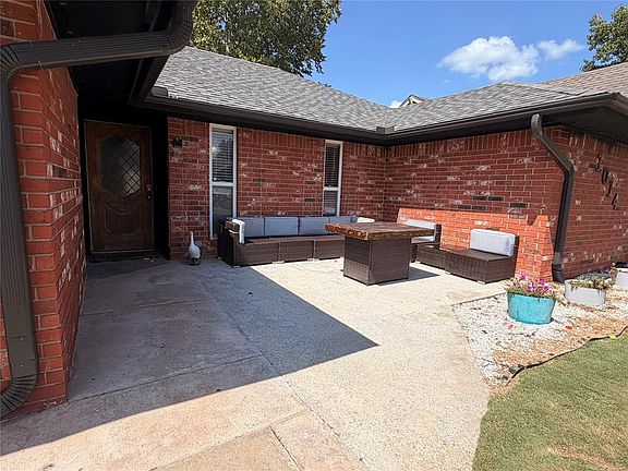 3rd image of 1014 Kimberly Ct
