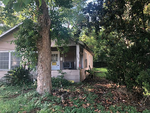 3rd image of 1001 Iberia St