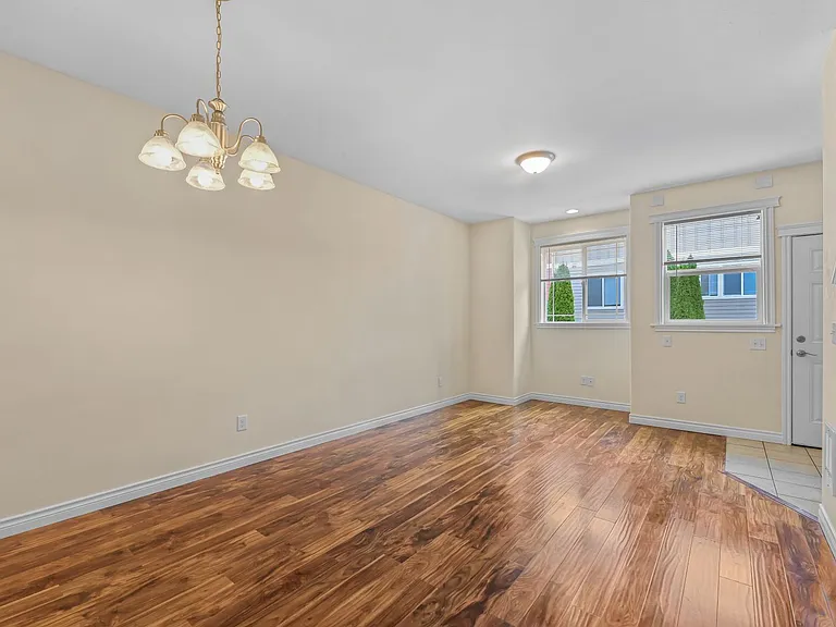 5760 Legoe Ave — Photo 12