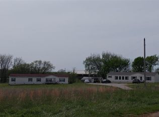 207 NW 1224p Rd, Chilhowee, MO 64733