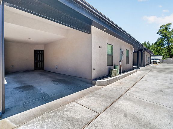 2nd image of 720 N Walnut St #14