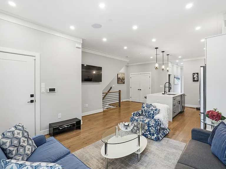 1343 Otis Pl NW #1 — Photo 5