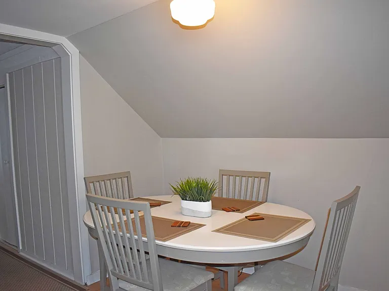 89 Country Club Dr #C5 — Photo 9