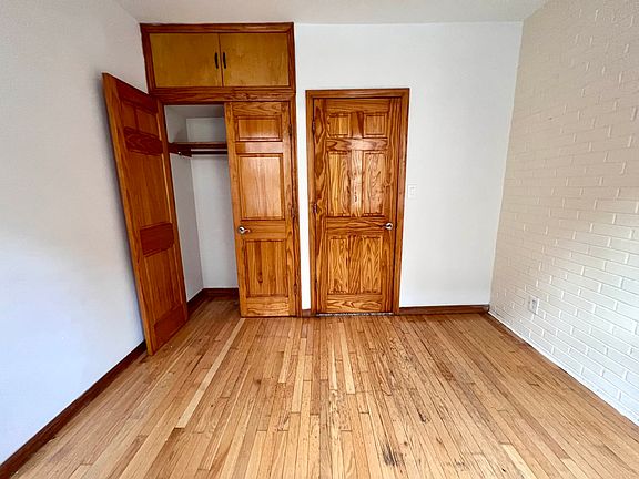 4th image of 109 Madison St APT 6