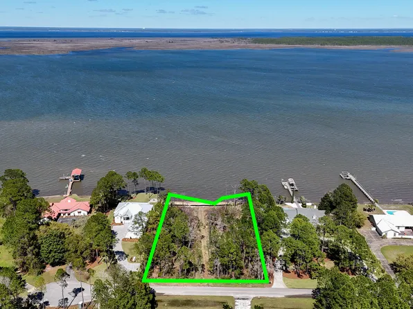 24 Woodland Bayou Dr, Santa Rosa Beach, FL 32459