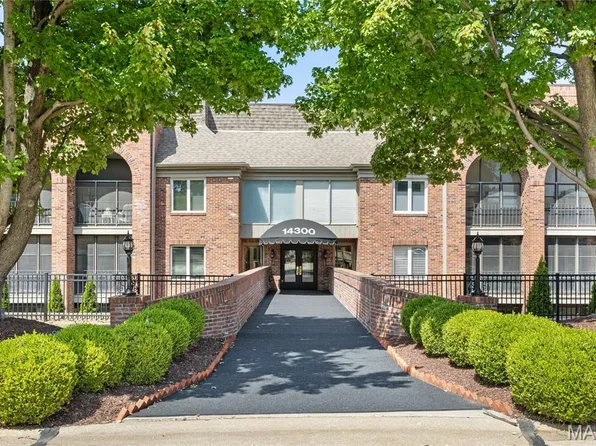 14300 Conway Meadows Ct E APT 202, Chesterfield, MO 63017