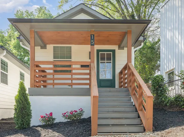 15 Saint Augustine Ave, Raleigh, NC 27610