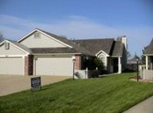 809 Moundridge Dr, Lawrence, KS 66049