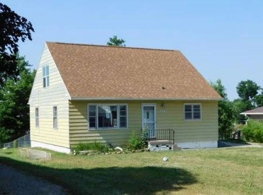 213 7th St, Gladbrook, IA 50635 MLS 0 Zillow