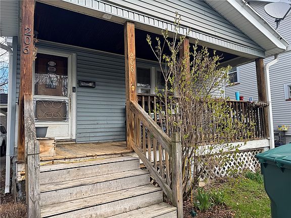 2nd image of 206 Mohawk St