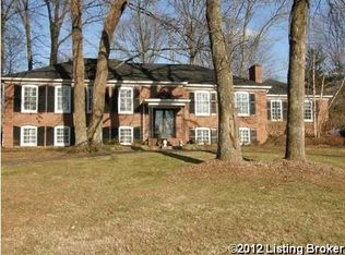 7404 Lanfair Dr, Spring Valley, KY 40241