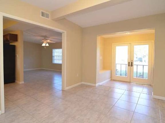 4th image of 5403 4th Street Ct E