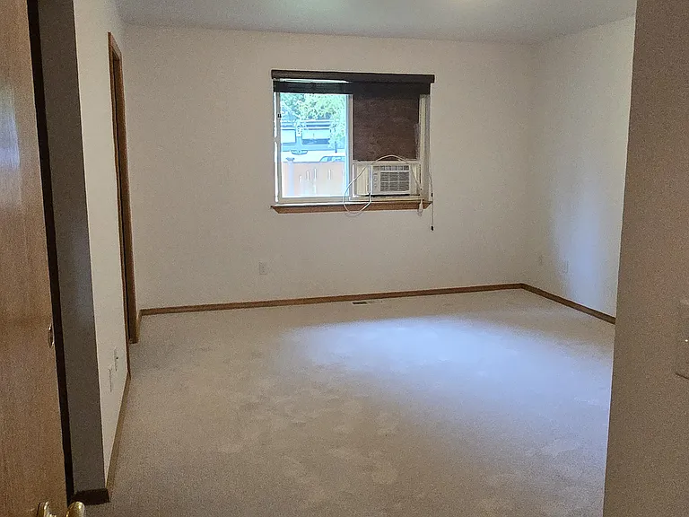Master bedroom with 1.5 bath