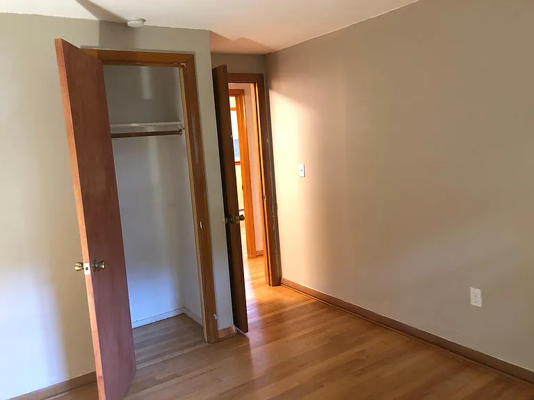 Wilson Ln — Photo 12